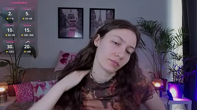 VioletaBloom online show from February 20, 7:21 am