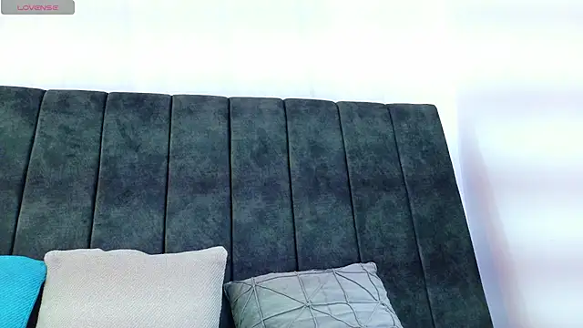 Becca hill  online show from February 26, 12:26 pm