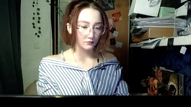 PhoebePalmer online show from March 12, 8:33 pm