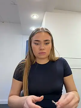 MonicaWestt online show from April 14, 7:19 am