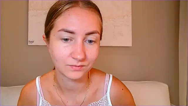 BluueSilk online show from October 21, 6:06 am