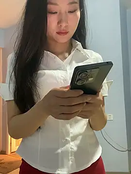 XiaoGui10 online show from February 28, 3:11 pm