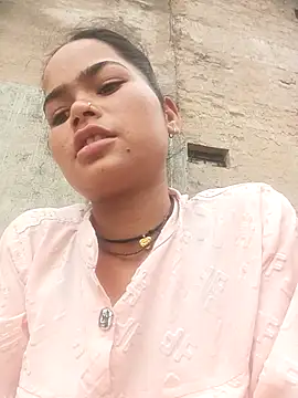 Sunali Bendre online show from July 19, 12:29 pm
