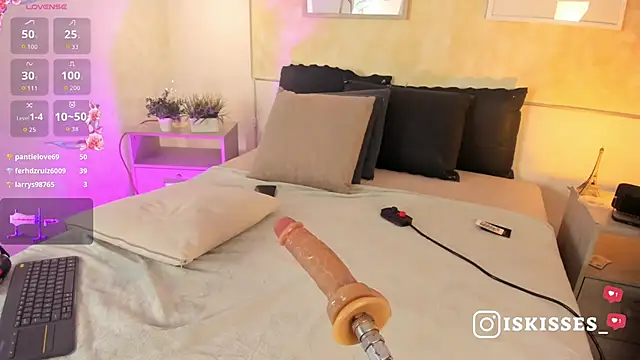IsabellaSweet   online show from June 27, 5:30 am