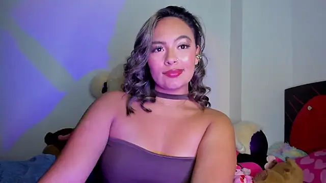 Kylievoos online show from February 27, 2:33 am