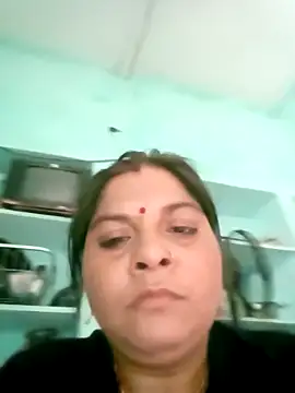 Rajni248096 online show from April 30, 1:44 am