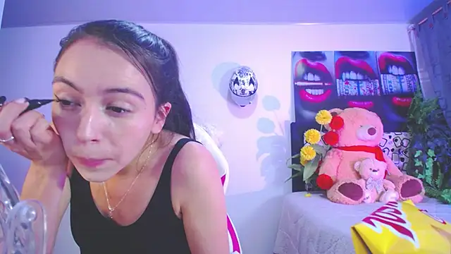 lika little0 online show from May 16, 1:41 am