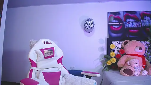 lika little0 online show from June 13, 12:30 am