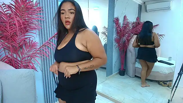 EmmaLebrun online show from March 27, 12:06 pm