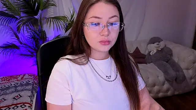 vanessaparadiza online show from June 28, 1:28 pm
