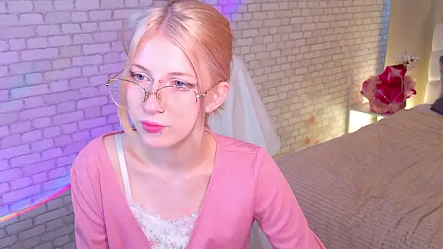 alicedews online show from February 22, 1:34 pm