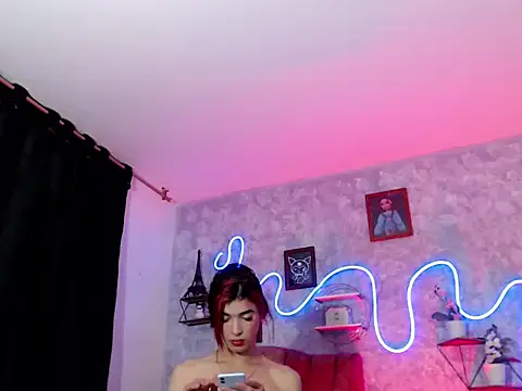 Everlin  Hot  online show from February 24, 12:59 pm