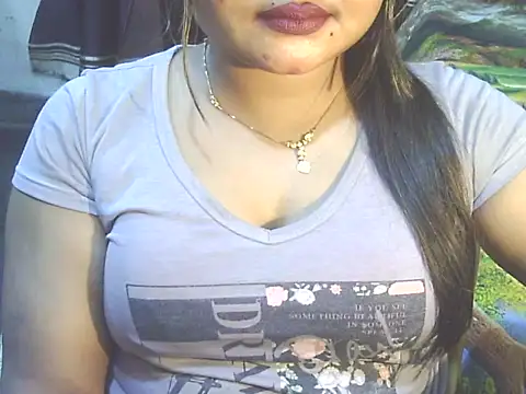 Nusrat Faria online show from March 6, 8:48 pm