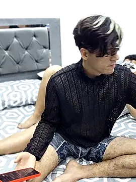 Riquid-sexual online show from April 4, 7:45 pm