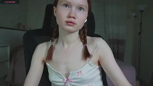 Nellie baby online show from June 10, 7:45 pm