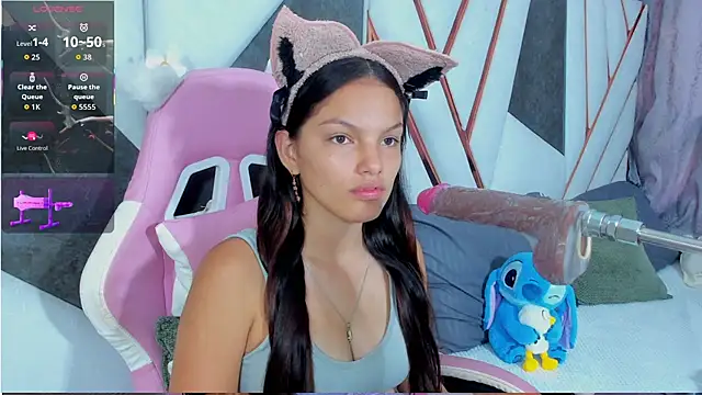 isa kolins online show from May 15, 1:47 pm