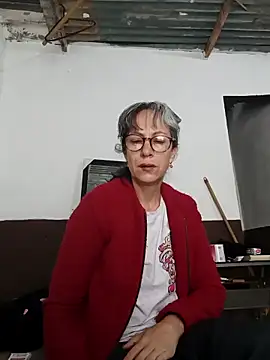 laurasofia45 online show from February 22, 1:23 pm