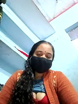 Raamdevi158 online show from February 11, 3:46 pm