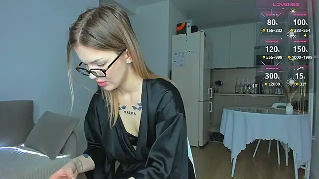 AkylinaGold online show from March 18, 7:52 pm