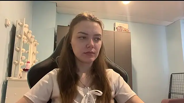 AndreeMerryman online show from April 18, 1:08 am