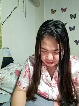 Zyramae 25 online show from June 29, 11:32 am