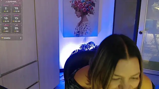 milfsecret69 online show from April 6, 11:44 am