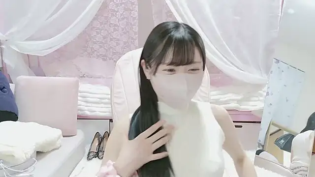 MOE o0 online show from May 11, 9:33 am