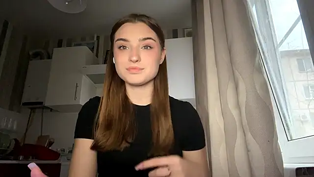 LissaBliss online show from March 29, 3:00 pm