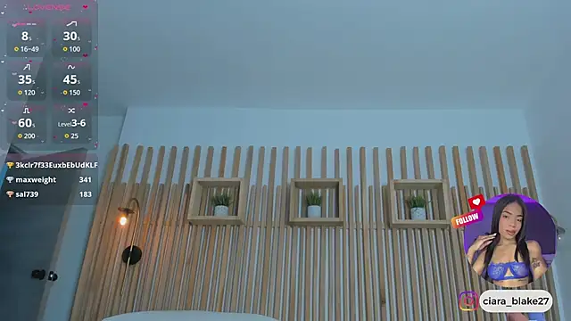 serena foxx  online show from March 16, 11:03 am