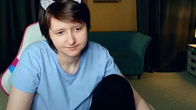 CarenSamele online show from February 13, 1:35 pm