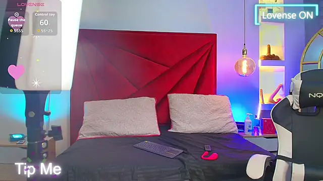 NahomiRoss online show from July 17, 2:32 pm