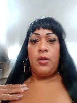 SabrinaColin online show from May 16, 1:52 am