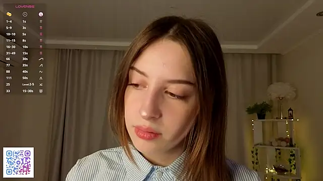 LeanneDinkle online show from February 17, 4:45 am