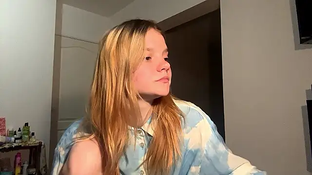 Tiffany Muse online show from March 21, 3:11 am