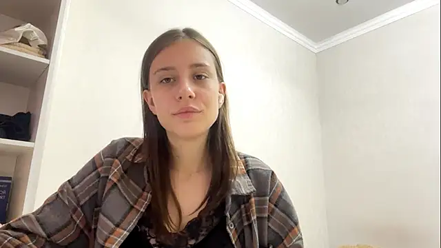 SofiaBlumer online show from February 18, 3:44 pm