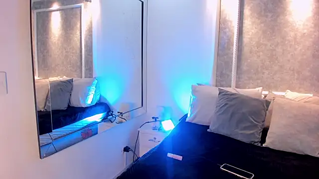 celestesun23 online show from February 23, 10:37 am