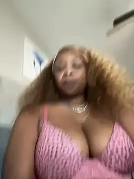 aqualilly online show from February 2, 7:07 am