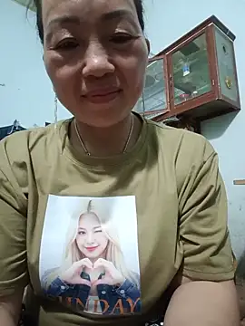 baby 112233 online show from May 12, 8:26 pm
