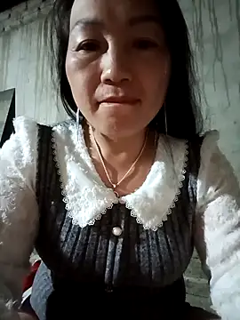 baby 112233 online show from April 4, 4:50 pm