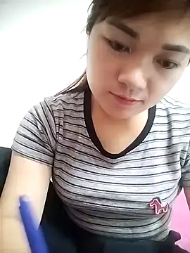cute-hiphop online show from July 14, 4:50 am