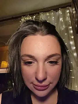 HotDevilGirl  online show from February 14, 6:10 pm