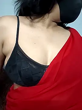 70upqm online show from May 10, 1:57 pm
