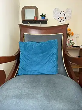 LilaRvsh online show from April 2, 5:32 pm