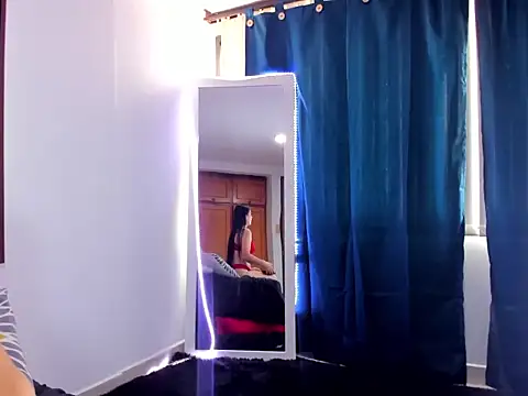 Atenis thompson online show from February 28, 6:18 pm