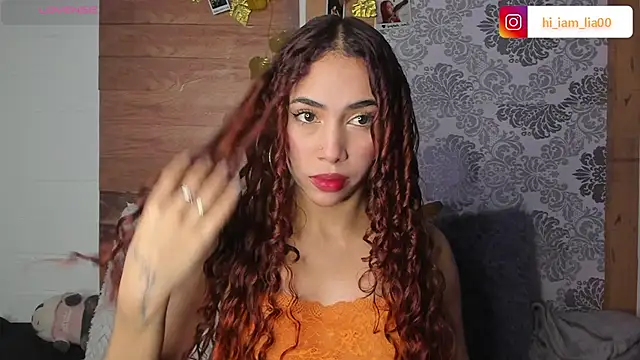 LiaHansson00 online show from March 22, 9:21 pm