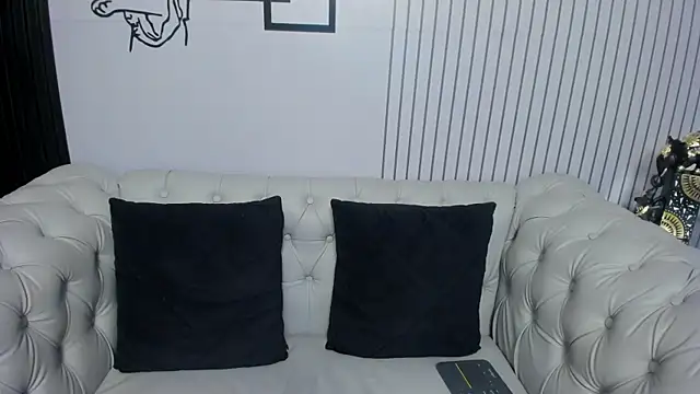 sophie bonny online show from March 2, 11:28 am