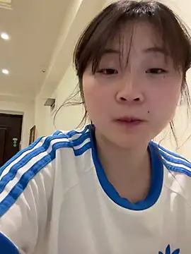 LXR77887 online show from April 17, 4:25 am