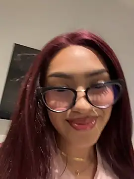 Maddy Beluci online show from July 28, 1:58 am