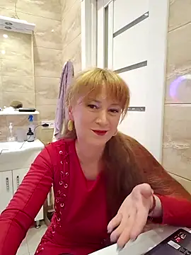 LanaBananaa  online show from April 16, 9:03 pm