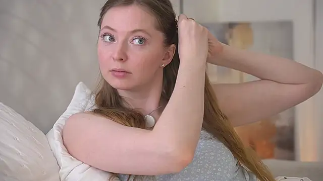 moan elisa online show from February 27, 3:06 am